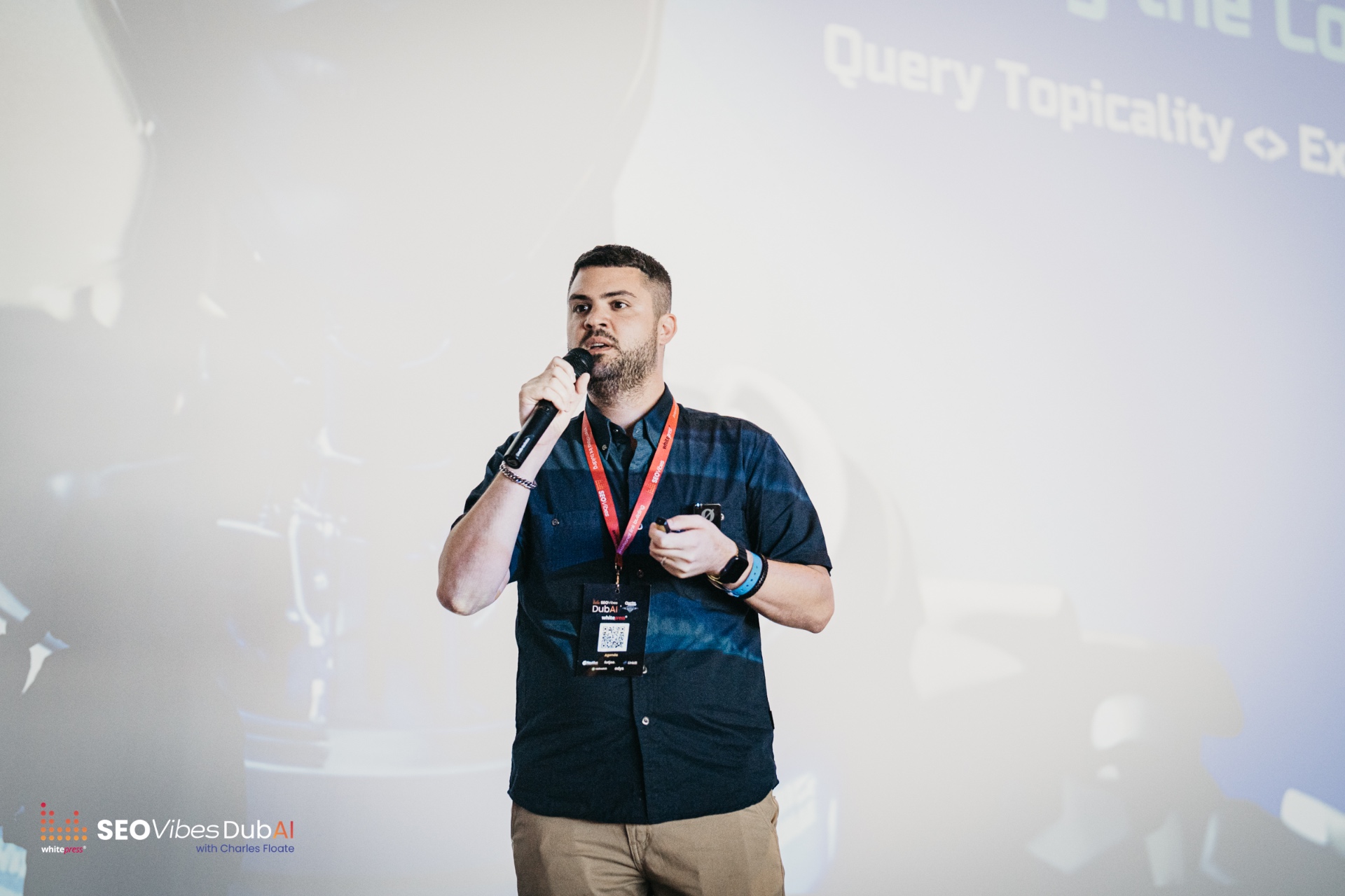 Chris speaking at SEO Vibes Dubai 2024